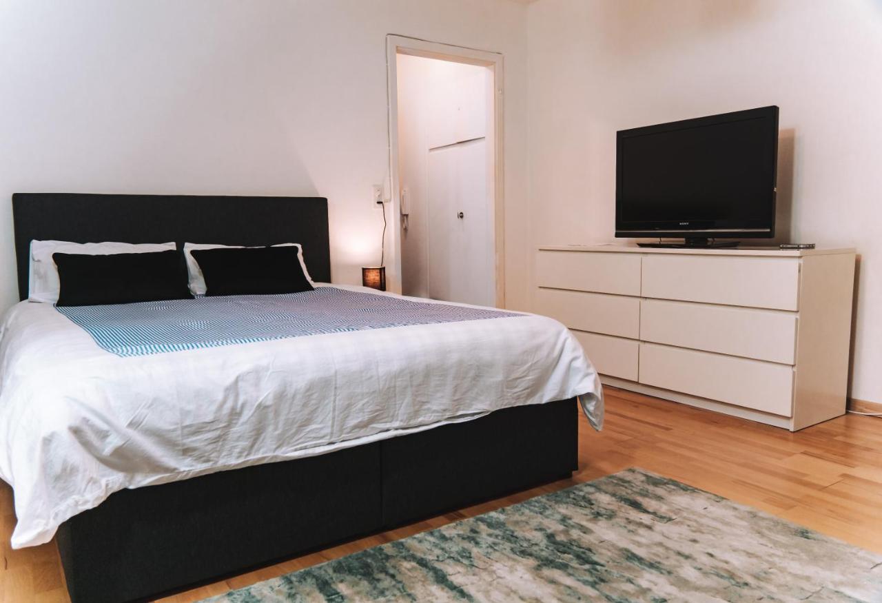 Apartment Messe In The Center Of